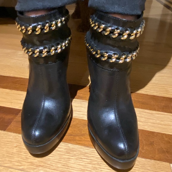 Tory Burch booties - Picture 11 of 14